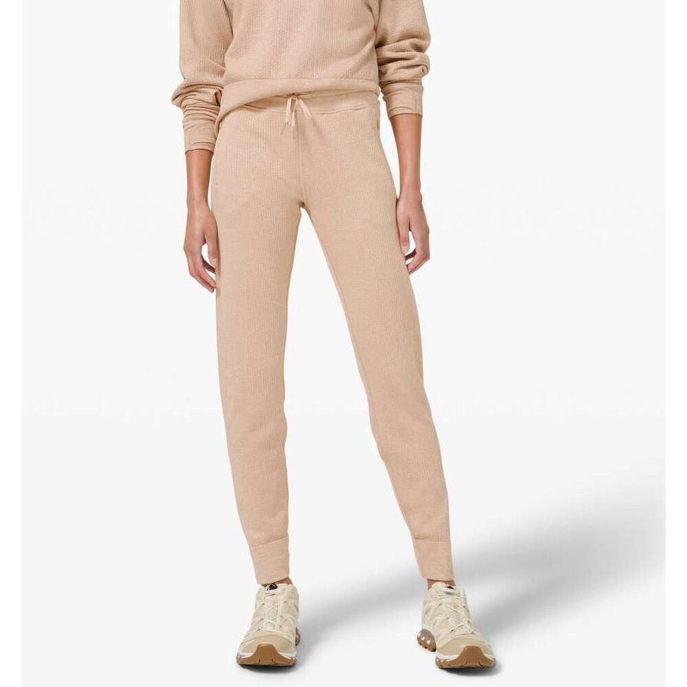 NWOT Lululemon Engineered Warmth Jogger MERINO WOOL "Cafe Au Lait" SIZE 4